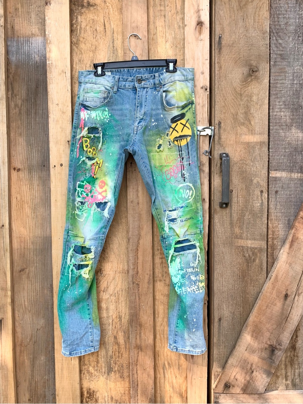 Men’s Smoke Rise Spray Paint Denim Slim Jeans Size 32/32